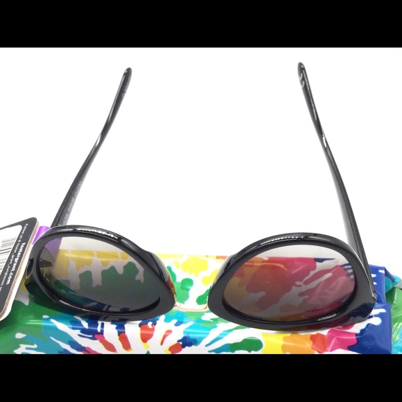 -Womens foster grant sunglasses. New - Picture 6 of 8